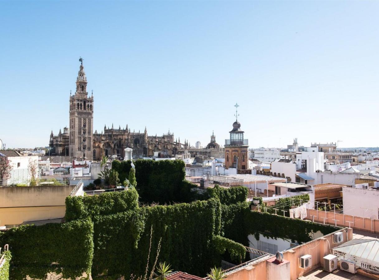 Cozy Apartment In House-Palace With Private Patio Siviglia Esterno foto